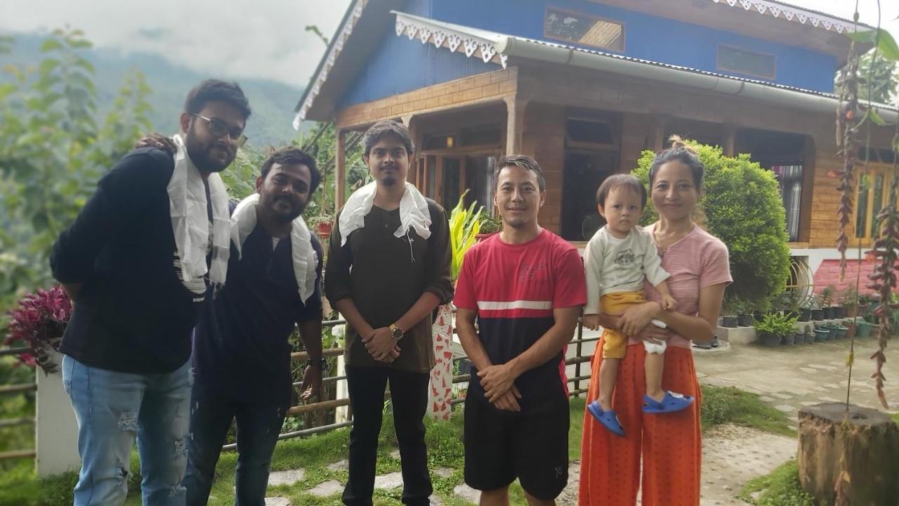 Eviana Homestay 大吉岭 外观 照片