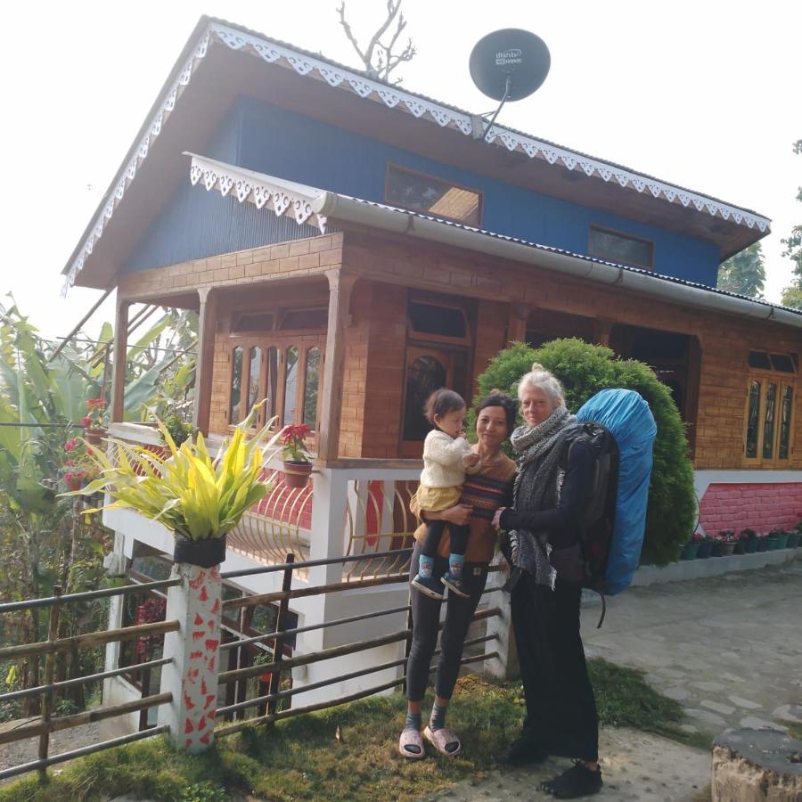Eviana Homestay 大吉岭 外观 照片