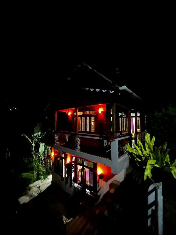 Eviana Homestay 大吉岭 外观 照片